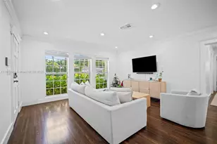 300 Manor Pl, Coral Gables, FL 33133 - Photo 3