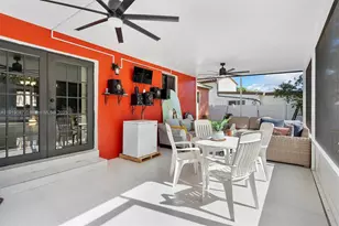 348 NE 118th St, Miami, FL 33161 - Photo 31