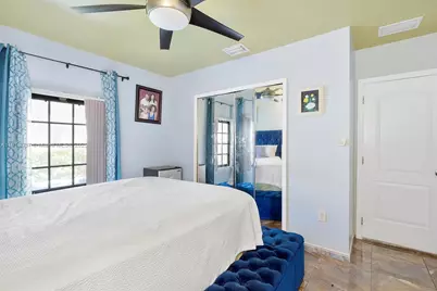 348 NE 118th St, Miami, FL 33161 - Photo 23