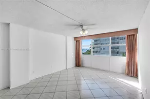 1420 Brickell Bay Dr, Miami, FL 33131 - Photo 15
