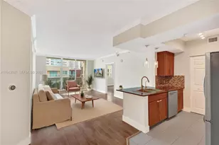 2000 N Bayshore Dr, Miami, FL 33137 - Photo 1