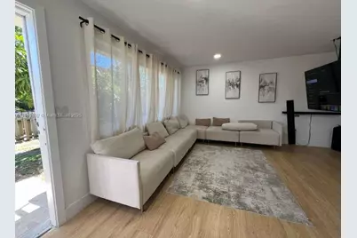 1480 NE 151st St #101, Miami, FL 33162 - Photo 3