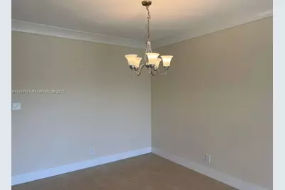 2950 N Palm Aire Dr #105, Pompano Beach, FL 33069 - Photo 9