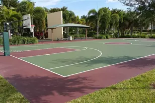 2950 N Palm Aire Dr, Pompano Beach, FL 33069 - Photo 23