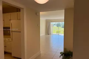 2950 N Palm Aire Dr, Pompano Beach, FL 33069 - Photo 7