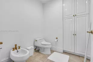 10295 Collins Ave, Bal Harbour, FL 33154 - Photo 23