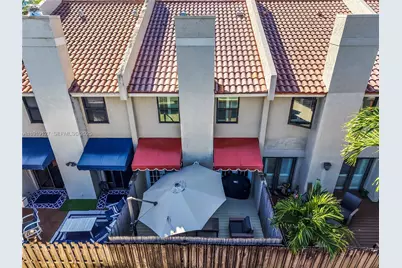 206 Washingtonia Ave, Lauderdale by the Sea, FL 33308 - Photo 3