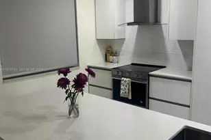 4466 Blossom Ln, Weston, FL 33331 - Photo 13