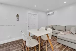 685 SW 7th Terrace, Dania Beach, FL 33004 - Photo 5