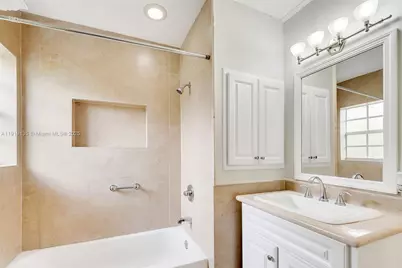 516 Gerona Ave, Coral Gables, FL 33146 - Photo 17