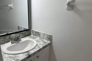 631 NW 82nd Ave, Miami, FL 33126 - Photo 19