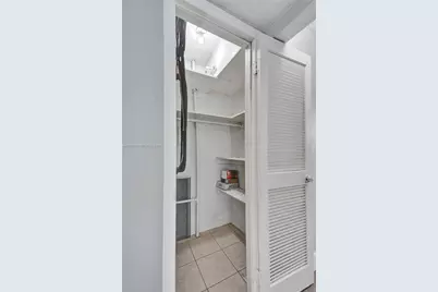 701 Collins Ave #3B, Miami Beach, FL 33139 - Photo 11