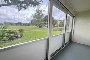 300 SW 134th Way, Pembroke Pines, FL 33027 - Photo 11