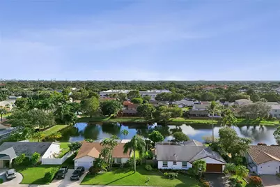 5551 SW 57th St, Davie, FL 33314 - Photo 33