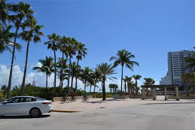 300 74th St #5, Miami Beach, FL 33141 - Photo 9