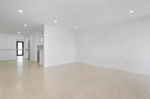 72 NE 186th Terrace, Miami, FL 33179 - Photo 11