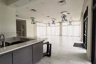 8201 NW 41st St, Doral, FL 33166 - Photo 35