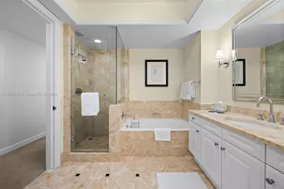 1435 Brickell Ave #3412, Miami, FL 33131 - Photo 17