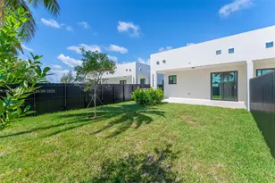 12336 SW 219th St, Miami, FL 33170 - Photo 23