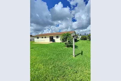 14405 SW 105th Ct, Miami, FL 33176 - Photo 5