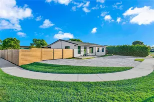 14265 SW 105th Ct, Miami, FL 33176 - Photo 3