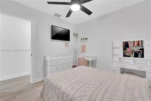 14265 SW 105th Ct, Miami, FL 33176 - Photo 19