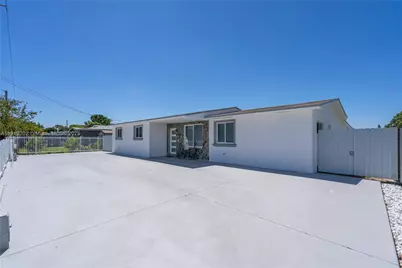 2900 NW 179th St, Miami Gardens, FL 33056 - Photo 3