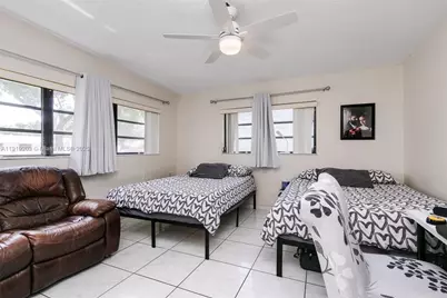 17860 NE 9th Pl, North Miami Beach, FL 33162 - Photo 37
