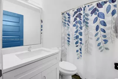 2125 NW 77th Way #203, Pembroke Pines, FL 33024 - Photo 15