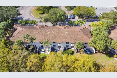 2125 NW 77th Way #203, Pembroke Pines, FL 33024 - Photo 29