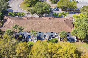 2125 NW 77th Way, Pembroke Pines, FL 33024 - Photo 29