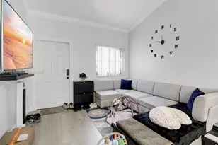 2125 NW 77th Way, Pembroke Pines, FL 33024 - Photo 5