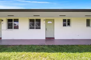 592 NE 150th St, Miami, FL 33161 - Photo 5