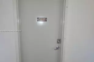 17021 N Bay Rd, Sunny Isles Beach, FL 33160 - Photo 19