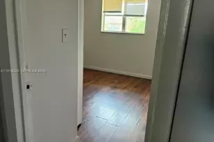 5831 Blueberry Ct, Lauderhill, FL 33313 - Photo 25