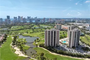 20335 W Country Club Dr, Aventura, FL 33180 - Photo 47