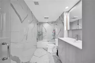 20335 W Country Club Dr, Aventura, FL 33180 - Photo 21