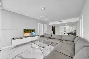 20335 W Country Club Dr, Aventura, FL 33180 - Photo 5