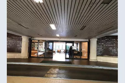 3701 N Country Club Dr #706, Aventura, FL 33180 - Photo 29