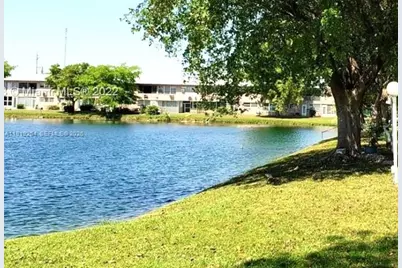 18900 NE 3rd Ct #531, Miami, FL 33179 - Photo 23