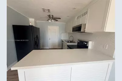 6761 Atlanta St #0, Hollywood, FL 33024 - Photo 3