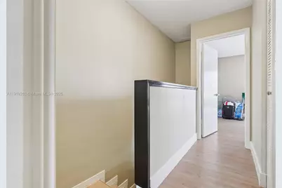 8389 NW 8th St #7, Miami, FL 33126 - Photo 25