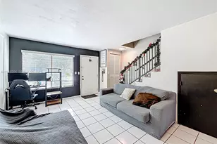 9825 NW 37th St, Sunrise, FL 33351 - Photo 9