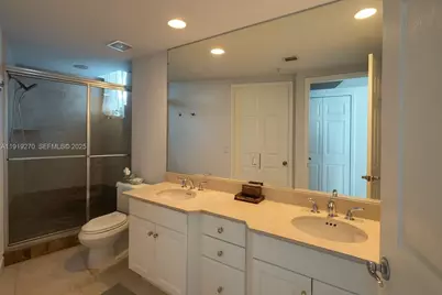 3370 Hidden Bay Dr #511, Aventura, FL 33180 - Photo 11