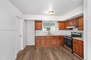 1111 SW 39th Ave, Fort Lauderdale, FL 33312 - Photo 11