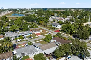 6310 Adams St, Hollywood, FL 33023 - Photo 27