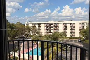 2701 Riverside Dr, Coral Springs, FL 33065 - Photo 19