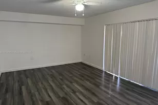 513 Green Springs Pl, West Palm Beach, FL 33409 - Photo 3