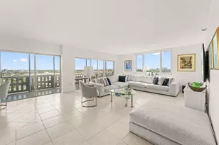 4001 Hillcrest Dr, Hollywood, FL 33021 - Photo 1