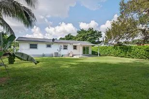6255 SW 62nd Ct, South Miami, FL 33143 - Photo 15